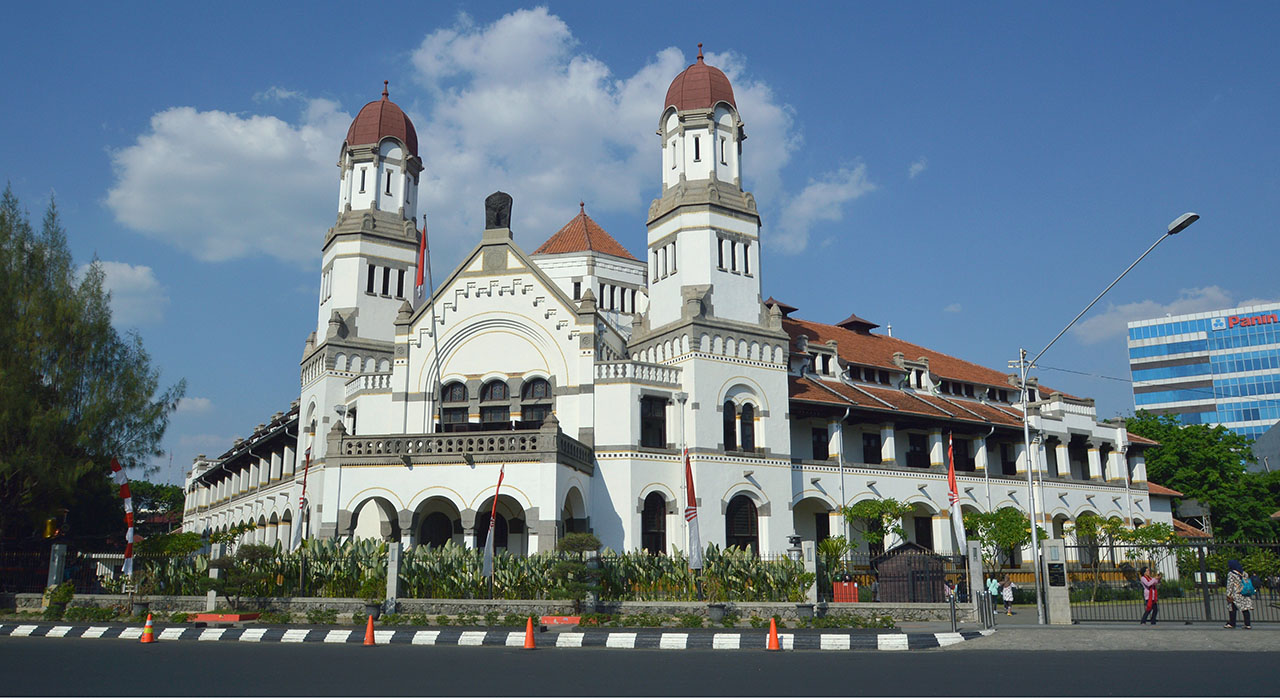 Semarang, Quest Hotel